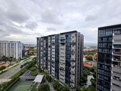 the-garden-residences photo thumbnail #8